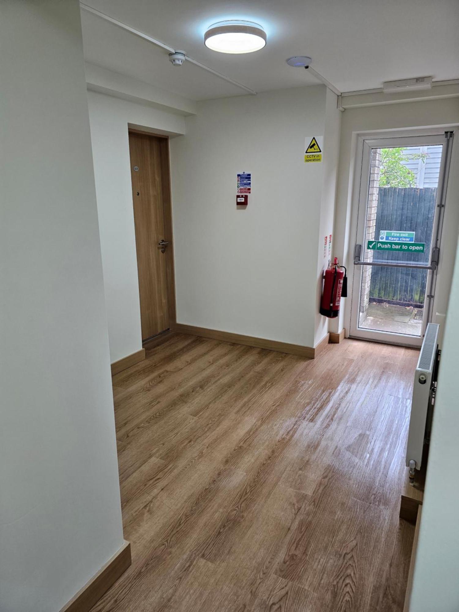 King Room,1412911148:JPEG