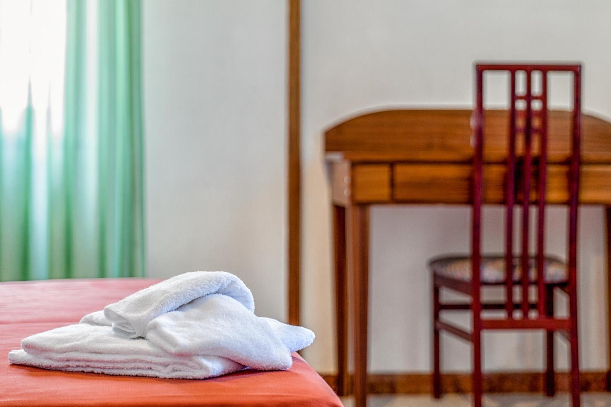 Single Room,1572626723:JPEG