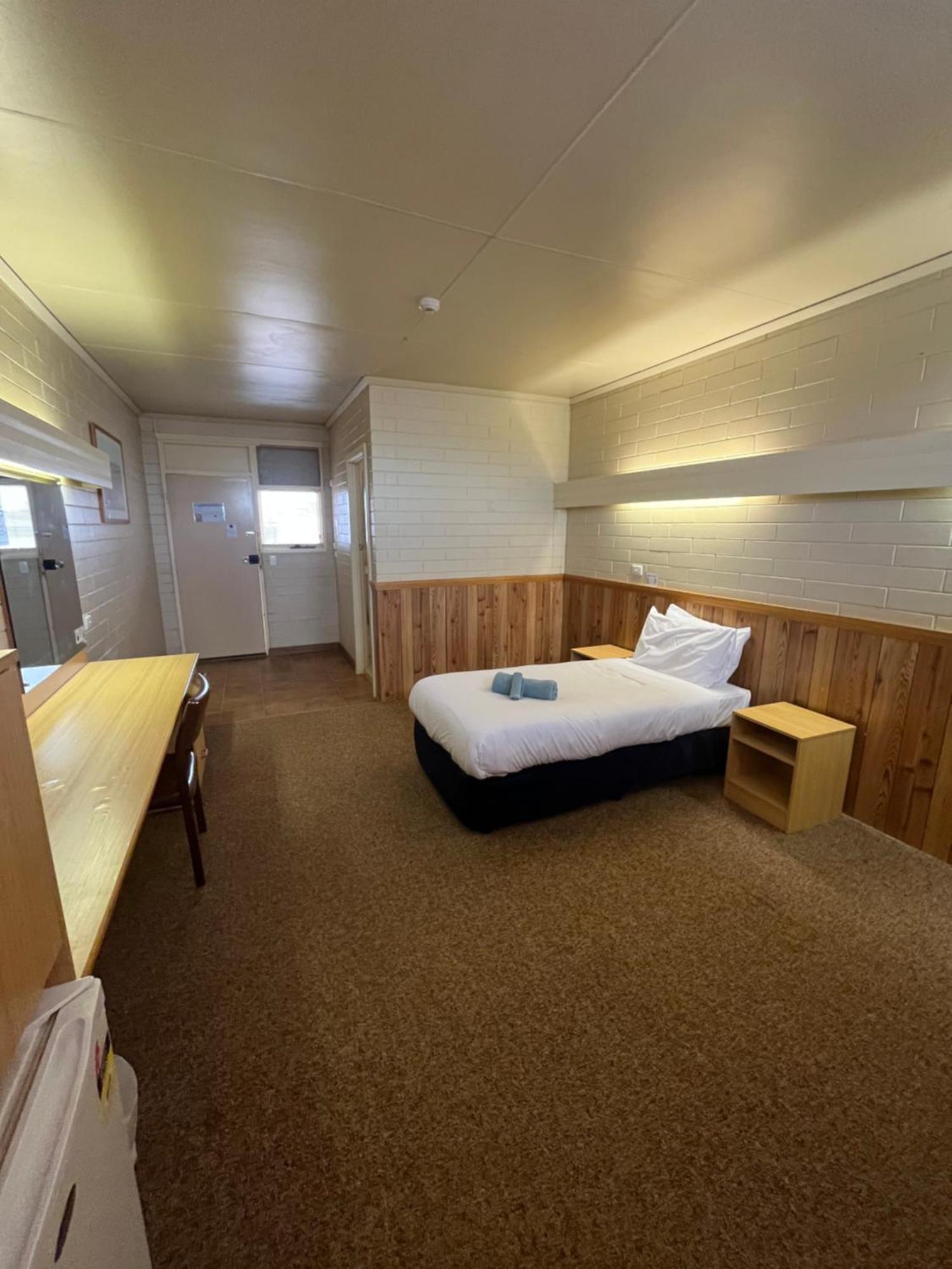 Budget Single Room