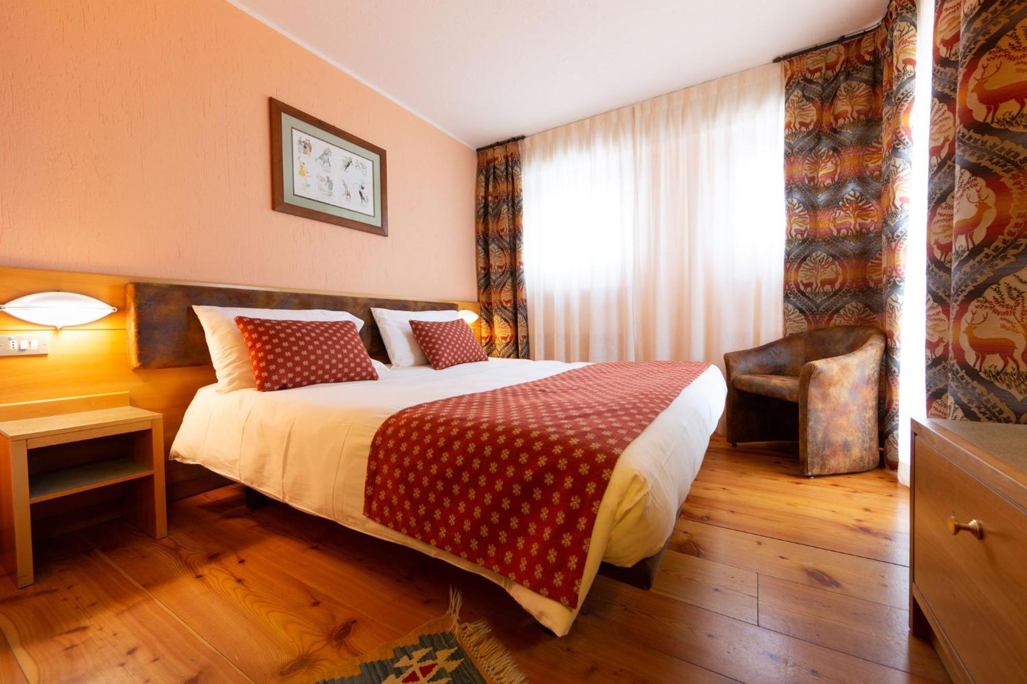 Standard Double or Twin Room with Balcony,1601697986:JPEG