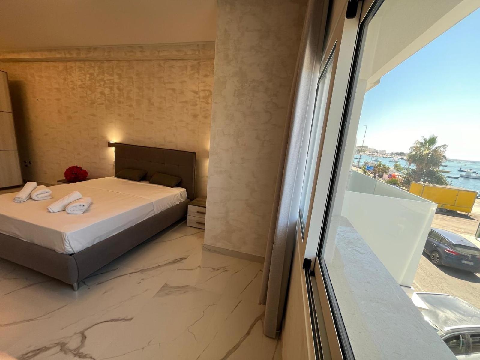 Habitación Familiar con balcón
