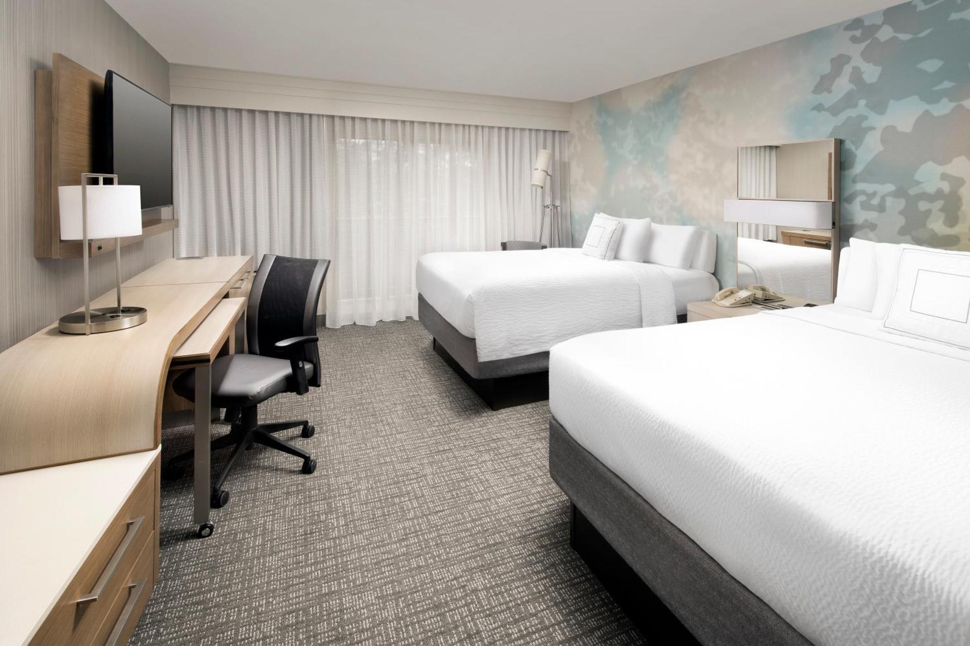 Queen Room with Two Queen Beds and Roll-in Shower - Mobility Accessible,1617462260:JPEG
