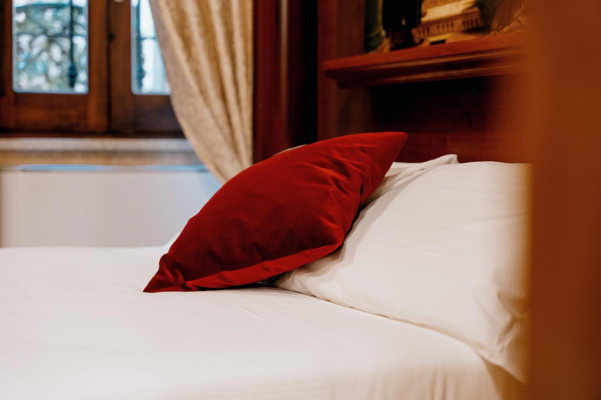 Single Room,1618266037:JPEG