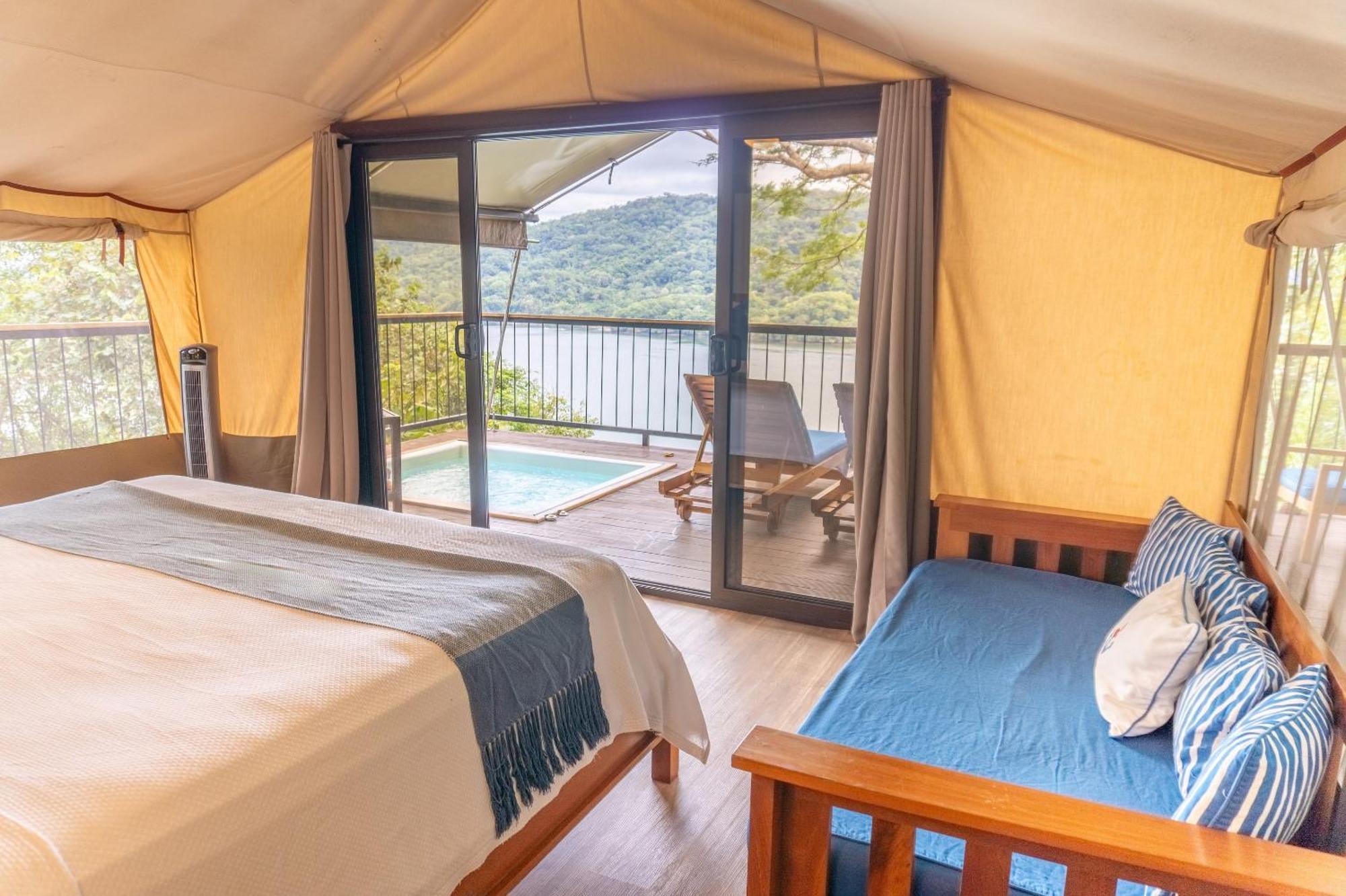 Premium Tent Ocean View King Bed