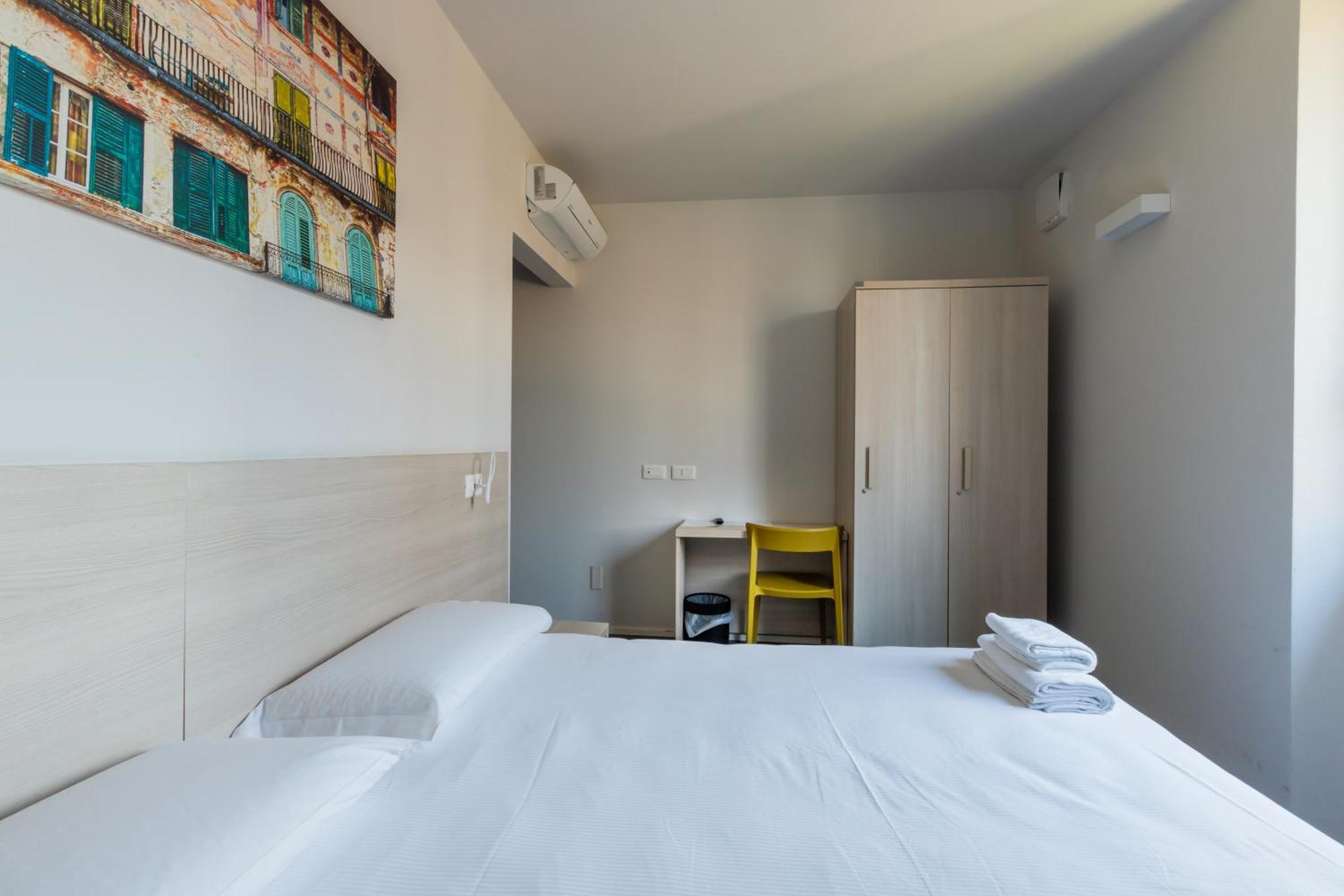 Doppel-/Zweibettzimmer mit eigenem Bad