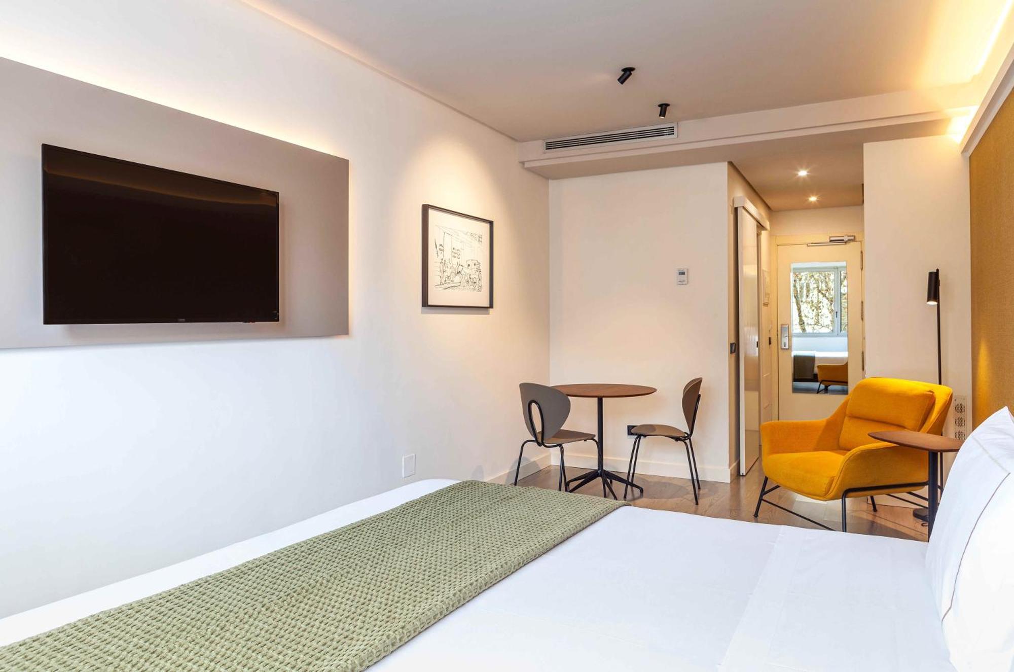 Double or Twin Room,1652743864:JPEG