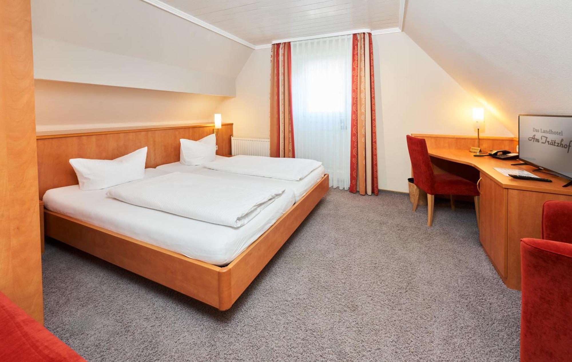 Double Room,1653529417:JPEG