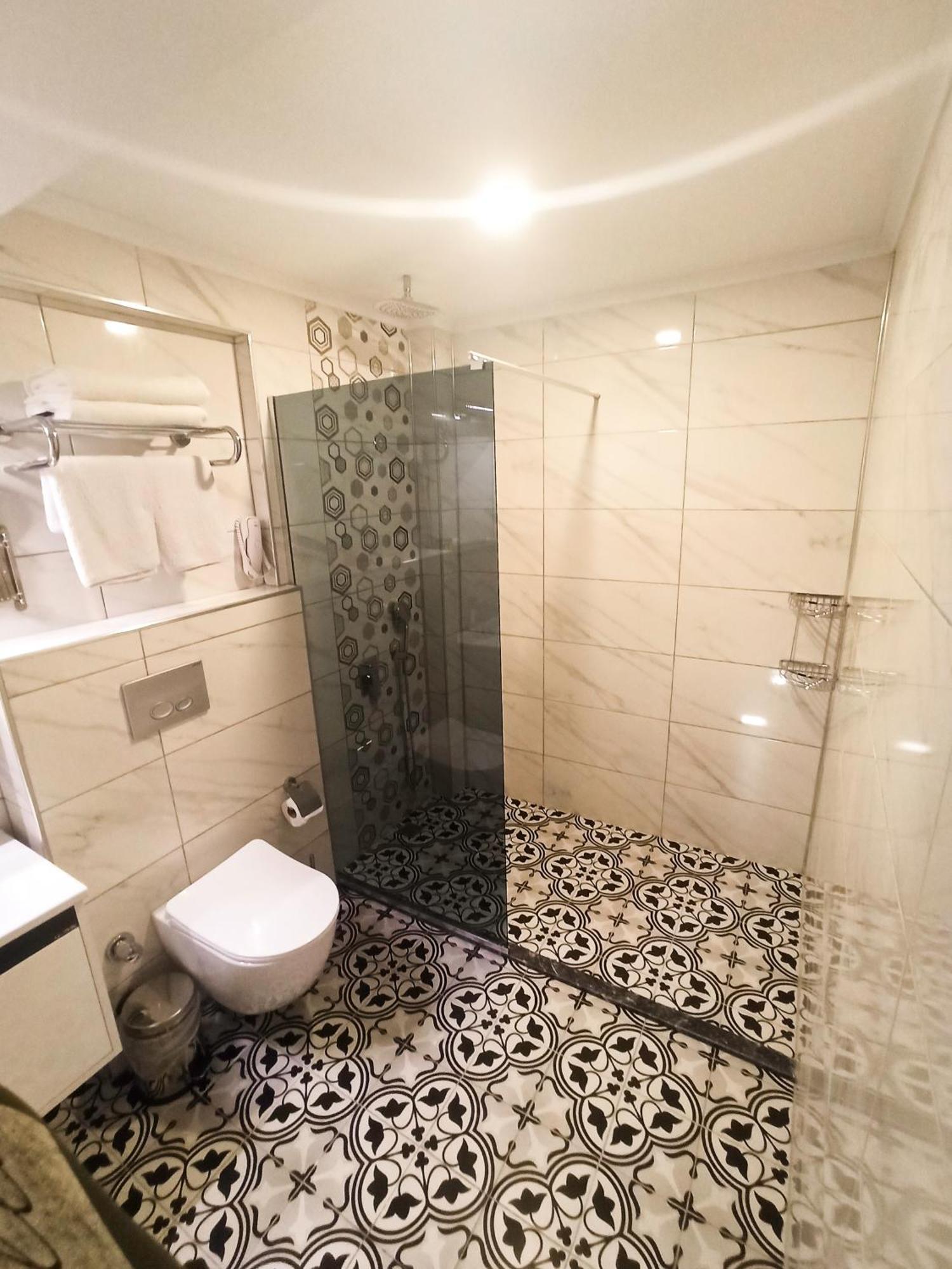 Family Suite,1683891881:JPEG