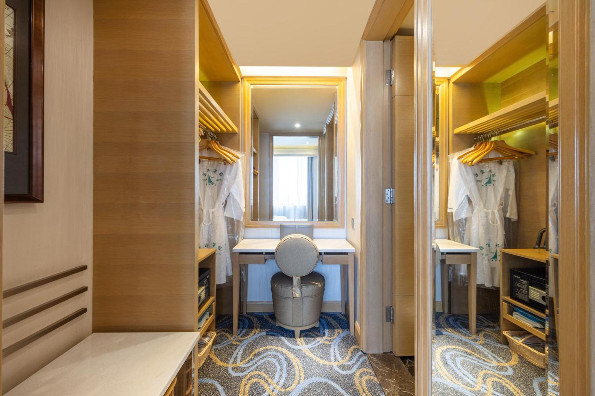 Business Suite
