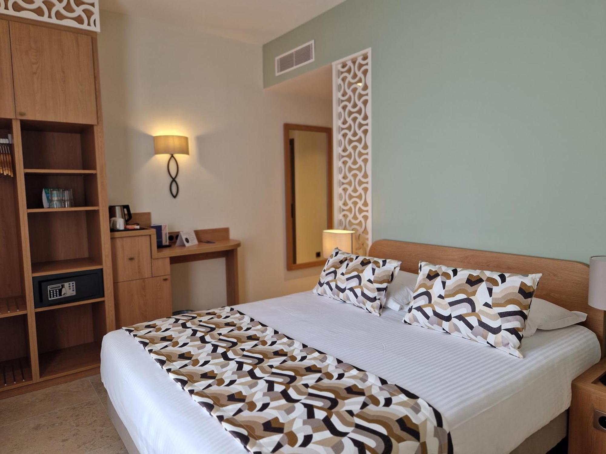 Double Room with Sea View - Annex Building - access by stairs,1704936462:JPEG