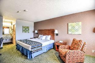 King Room with Bath Tub - Disability Access/Non-Smoking