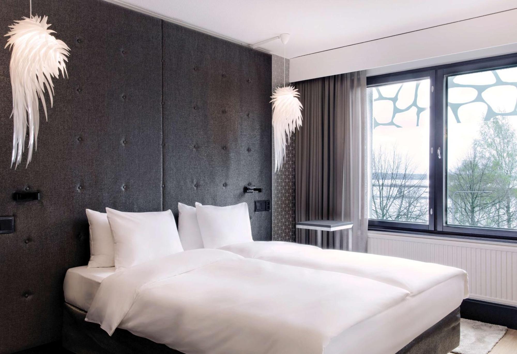 Junior Suite,1436070343:JPEG