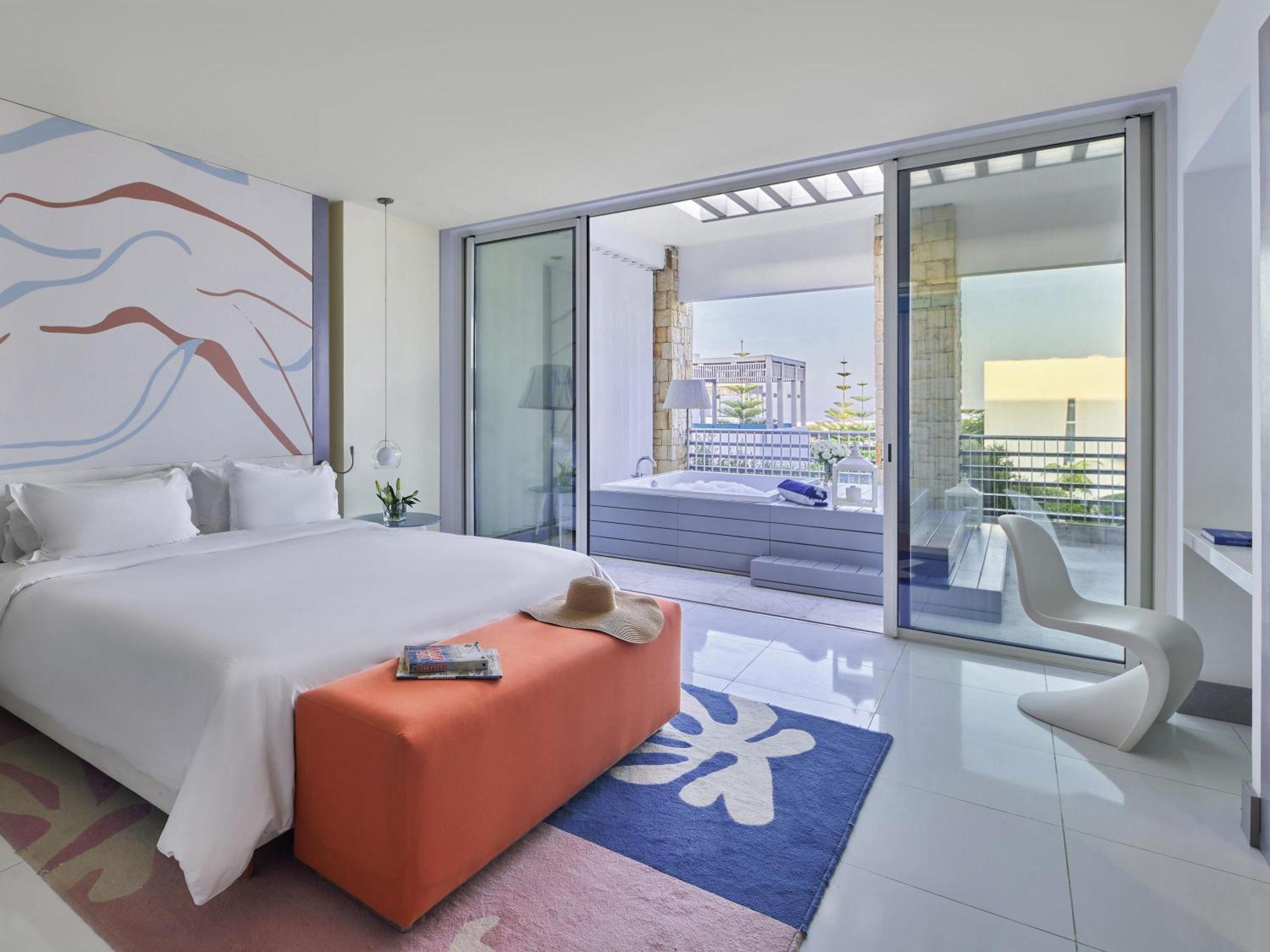 Prestige suite 1 King-Size Bed Garden View Private Terrace Hot Tub,1770555287:JPEG
