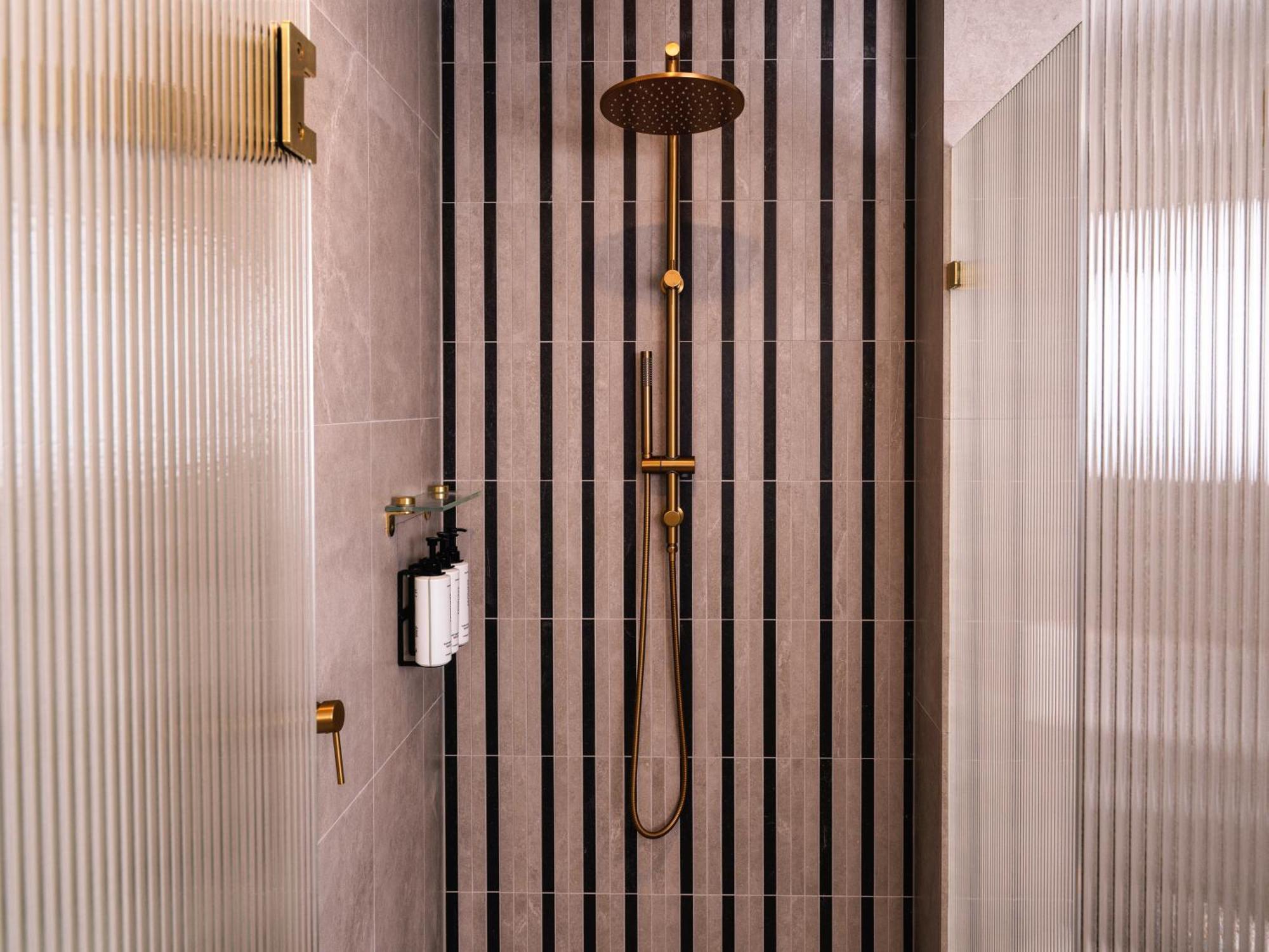 Standard Room,1720147439:JPEG
