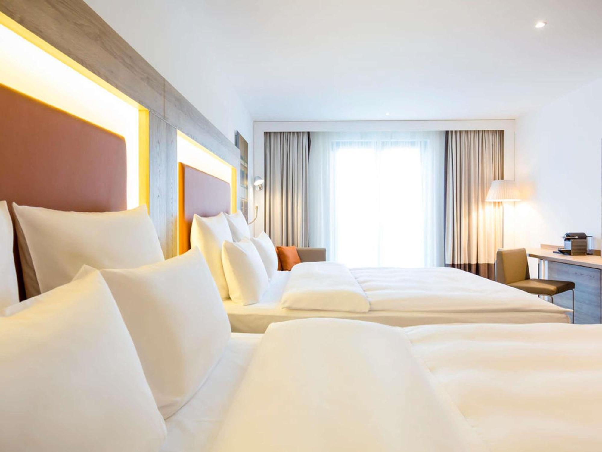 Executive Queen Room with Two Queen Beds,1731422140:JPEG