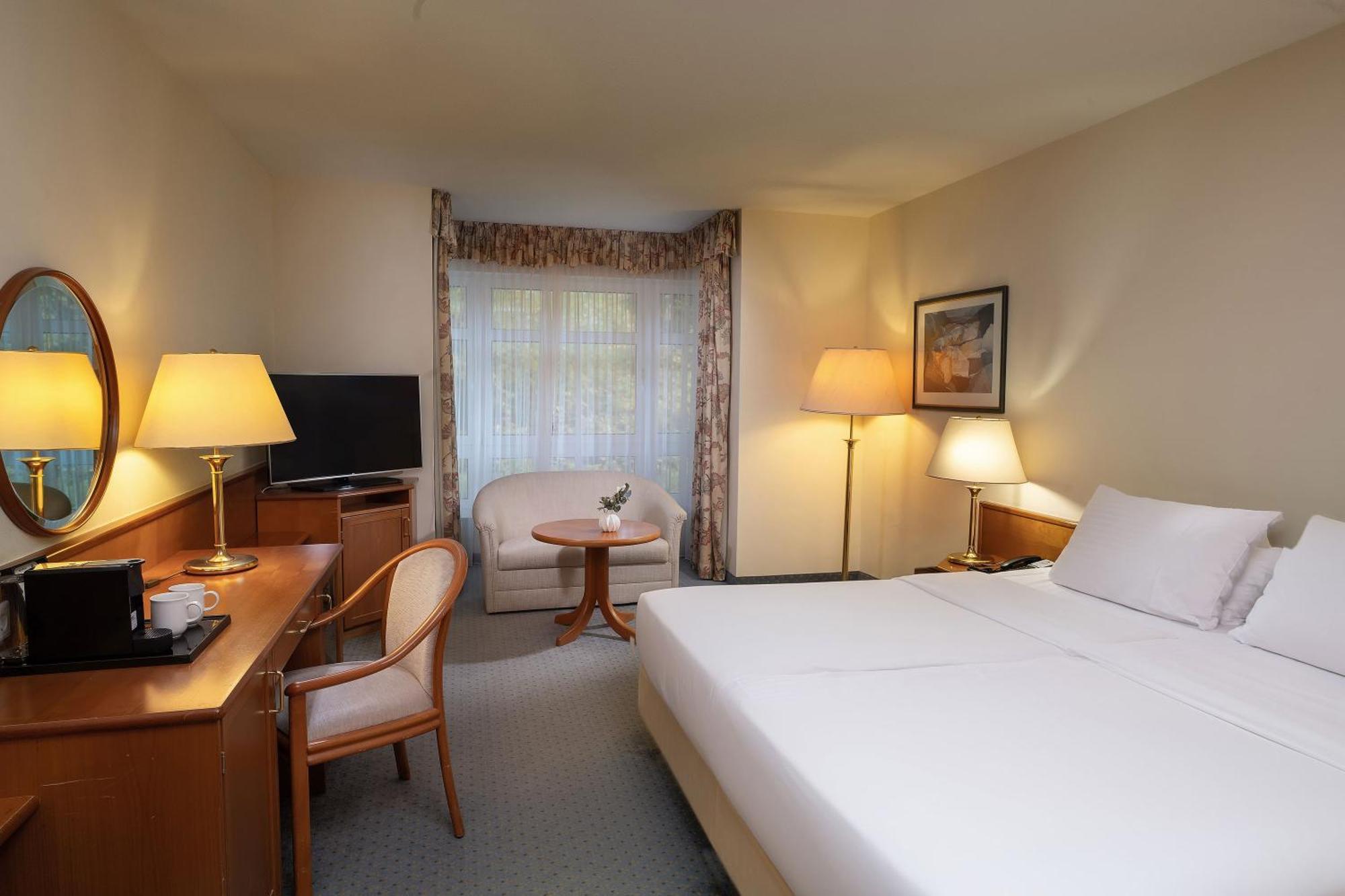 Classic Double Room,1739366249:JPEG