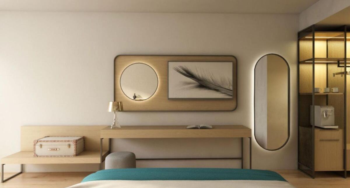 Deluxe Double Room with Side Sea View,1742580474:JPEG