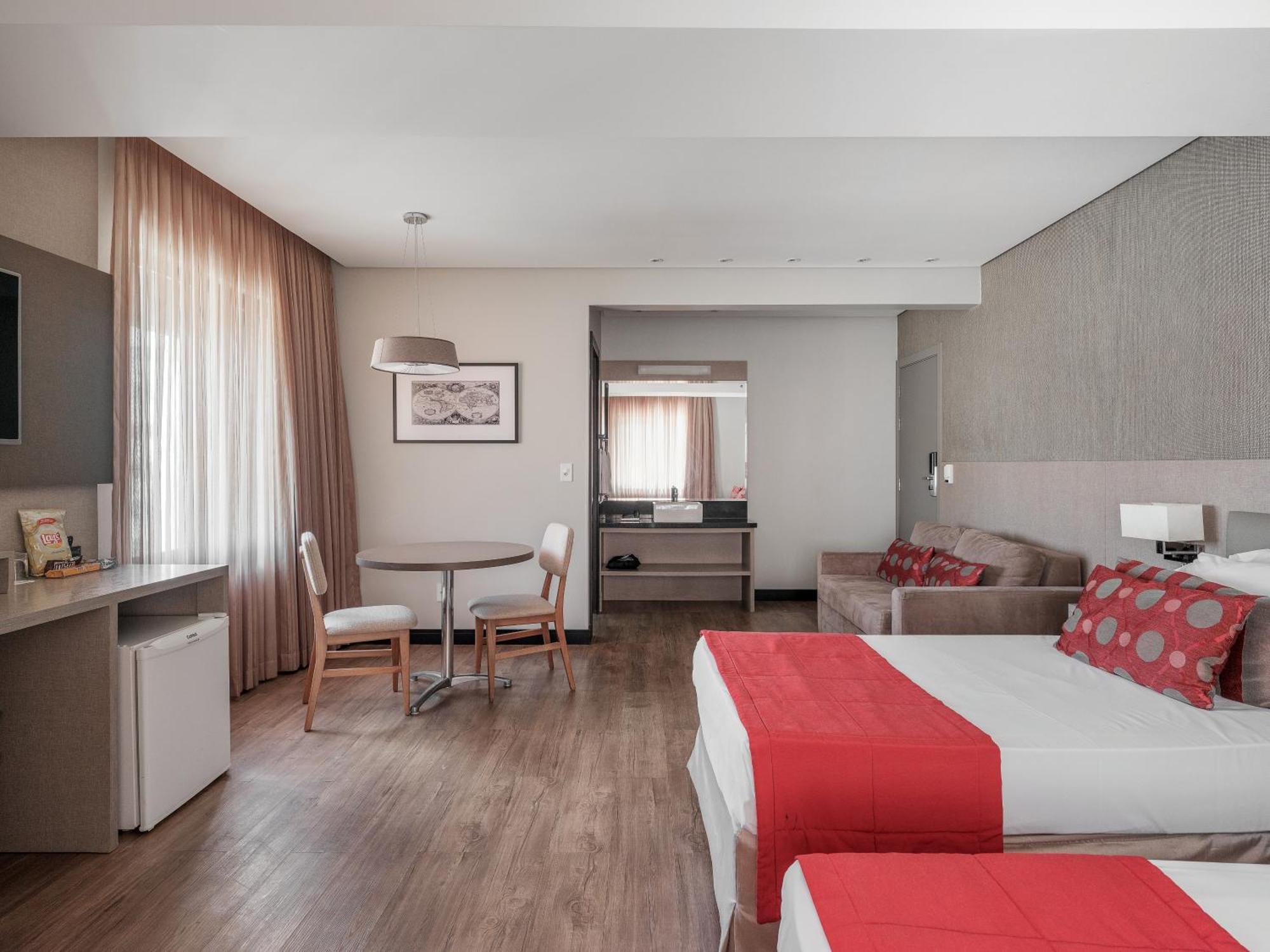 Premium Suite Twin Room,1742699561:JPEG