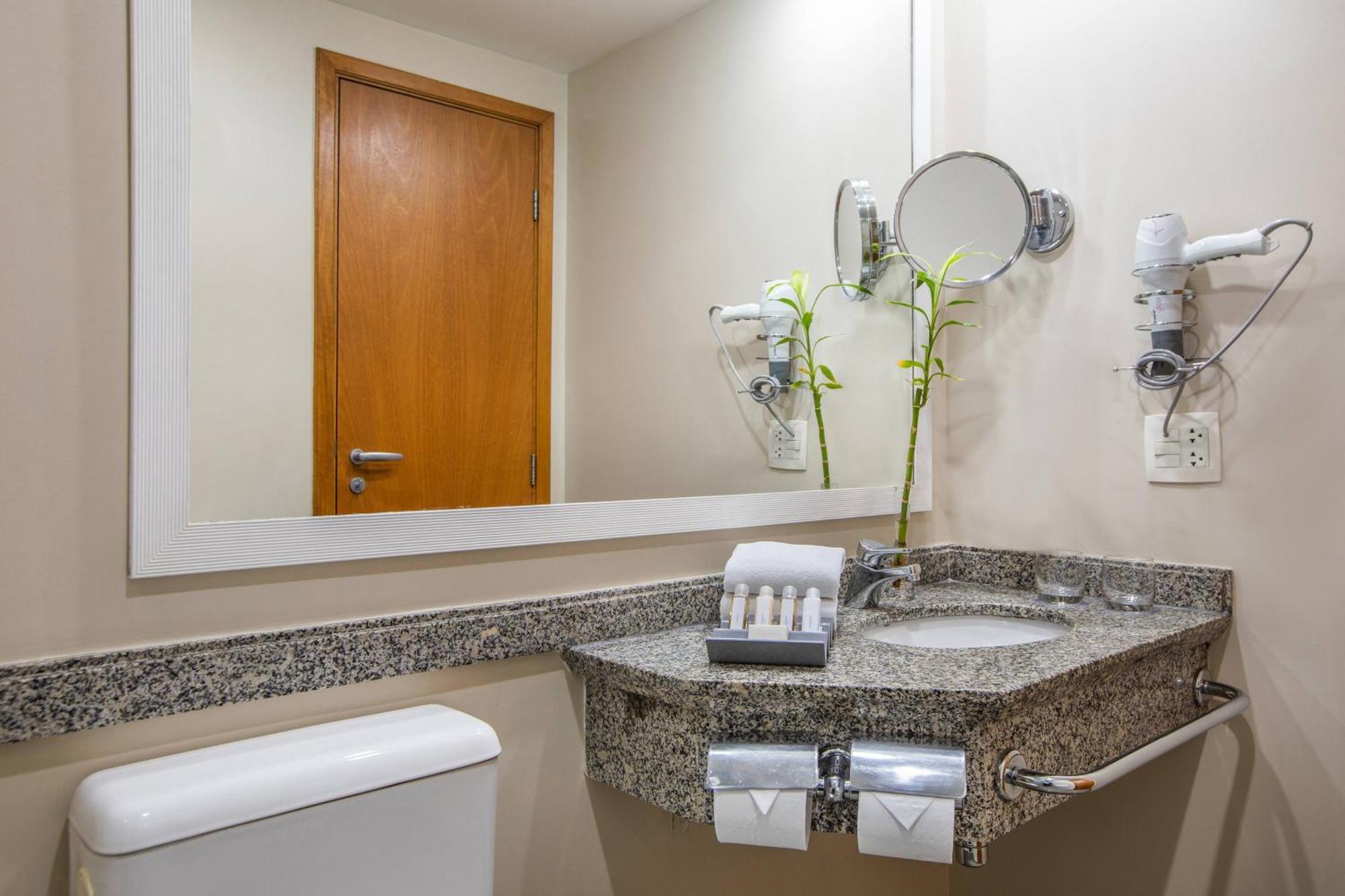 Standard Queen Room,1756415065:JPEG