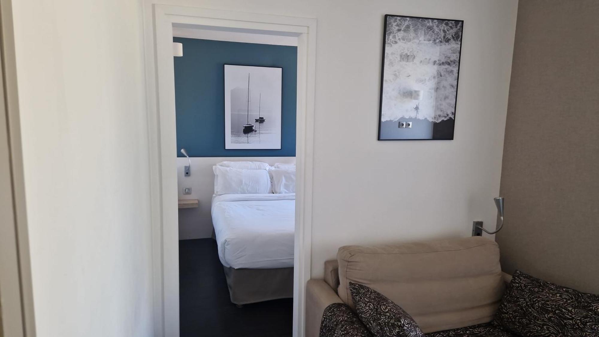 Triple Room with One Double Bed and One Single Bed,1758518012:JPEG