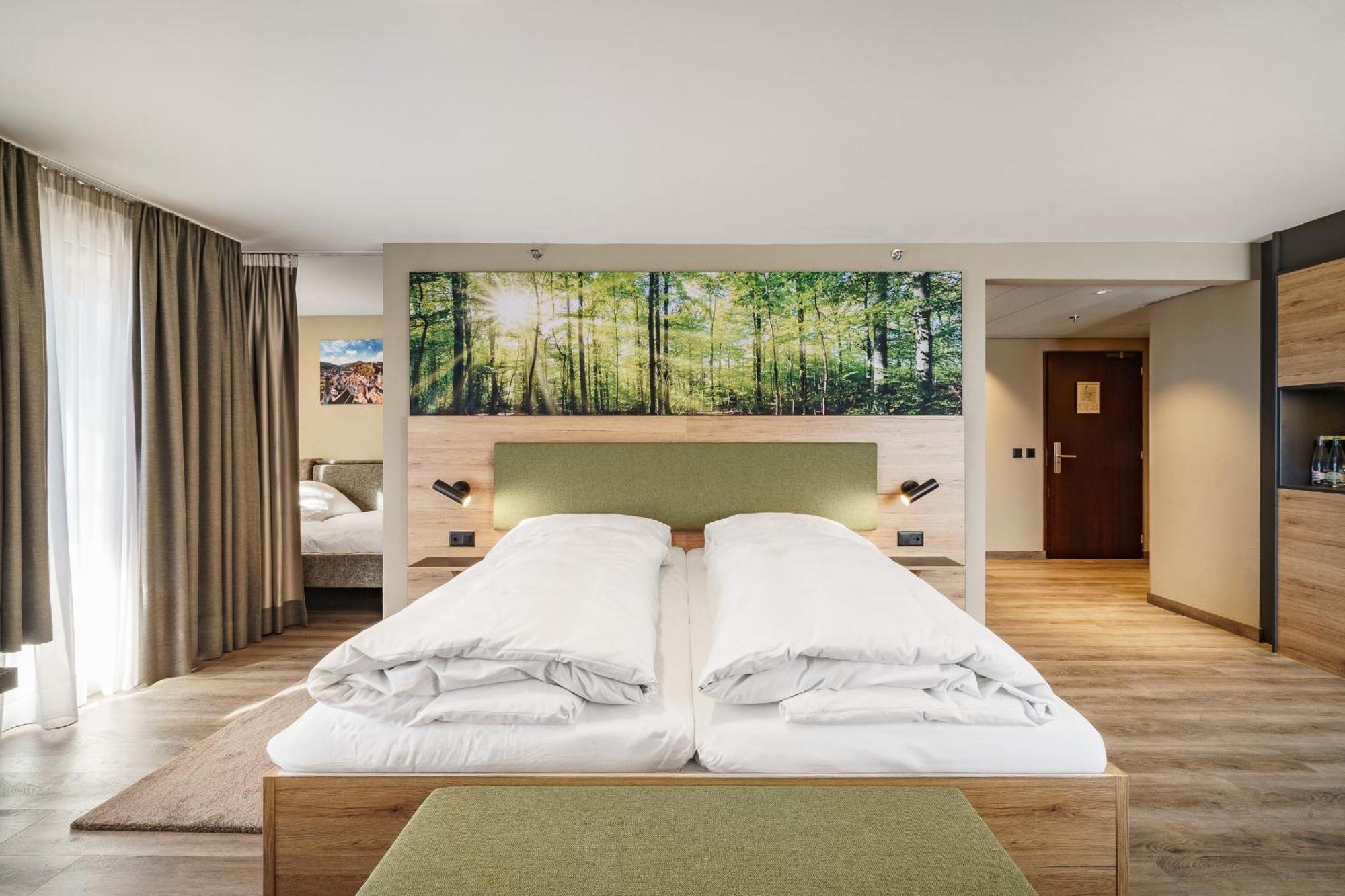 Junior Suite Standard,1758550446:JPEG