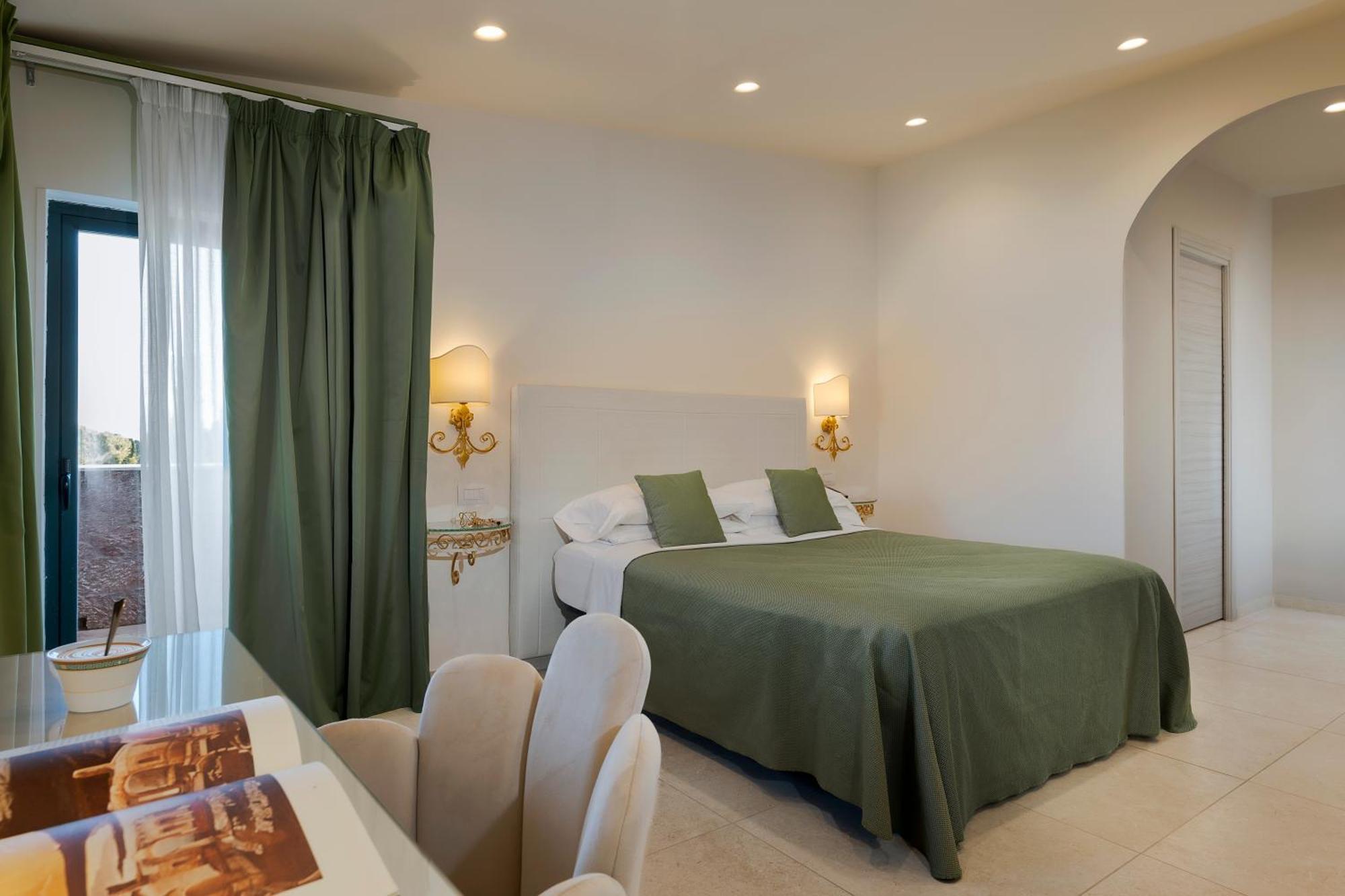 Junior Suite with Sea View