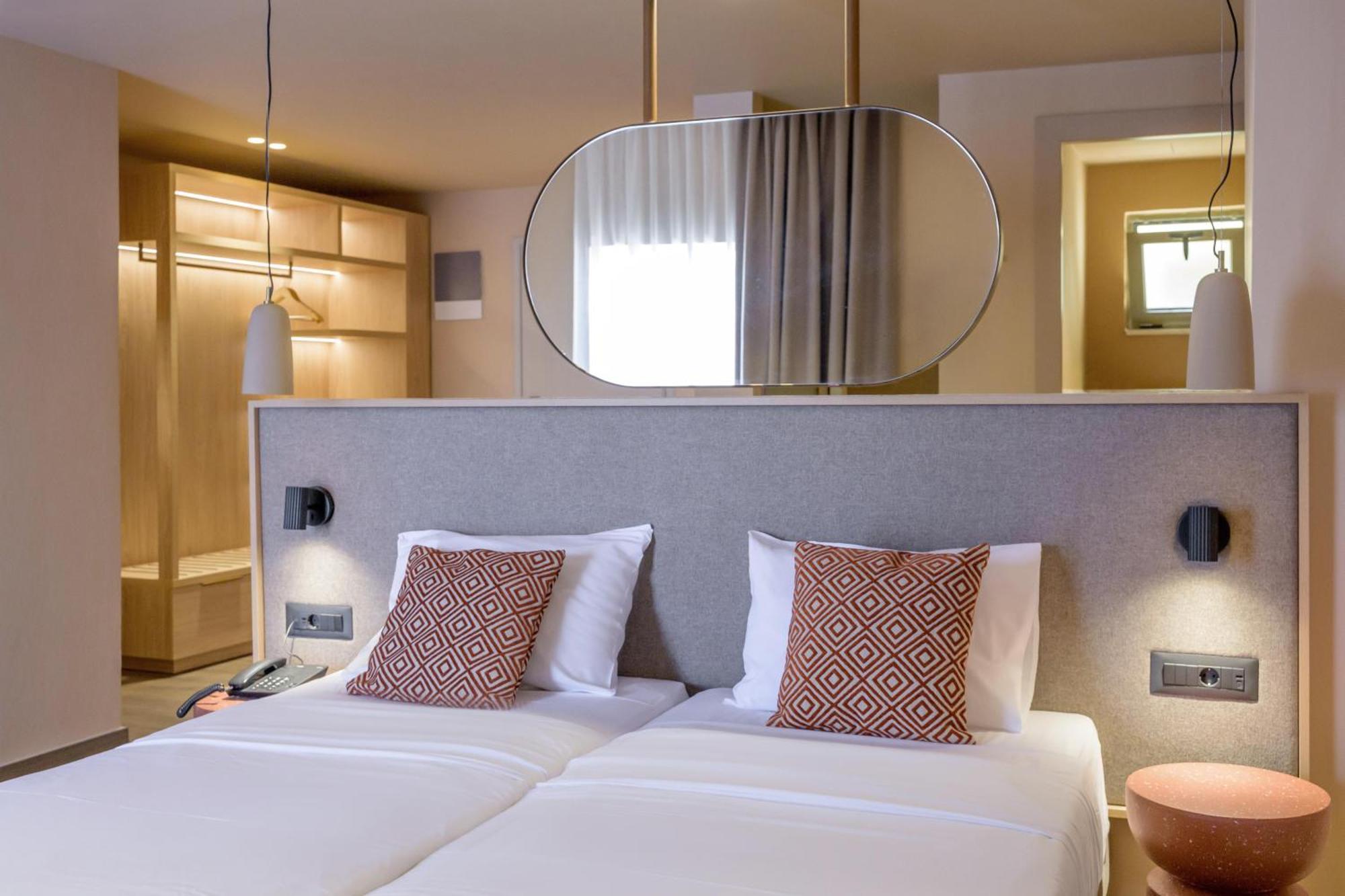 Junior Suite,1770486315:JPEG