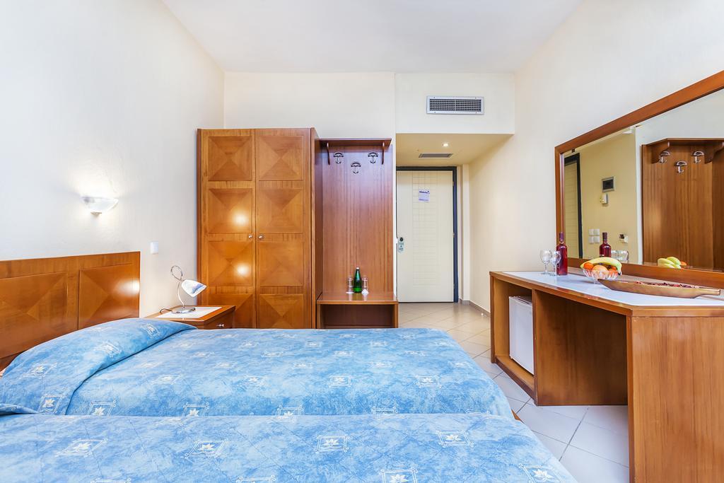 Standard Double Room,1588081033:JPEG