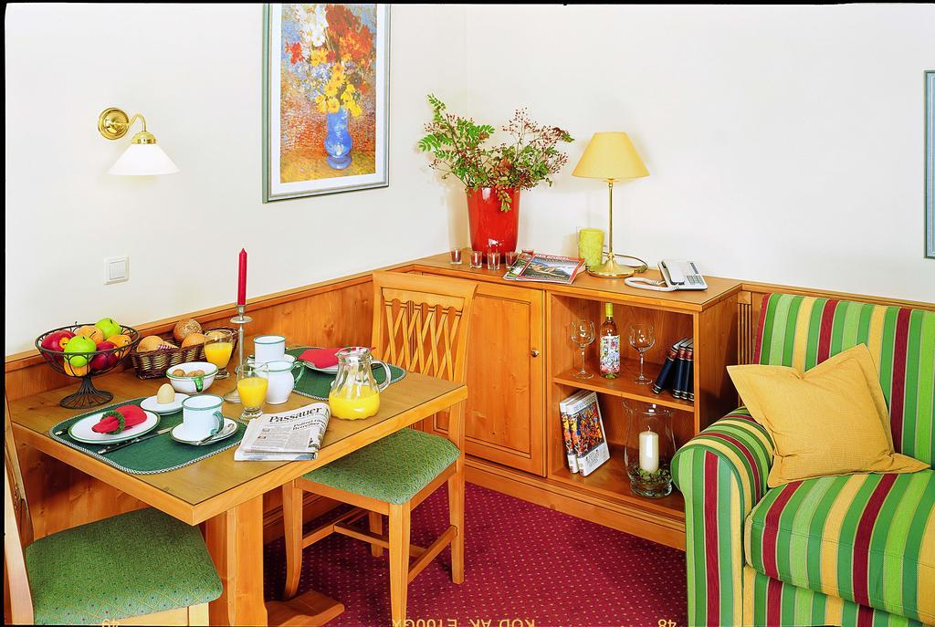 One-Bedroom Apartment (1 Adult),846022412:JPEG