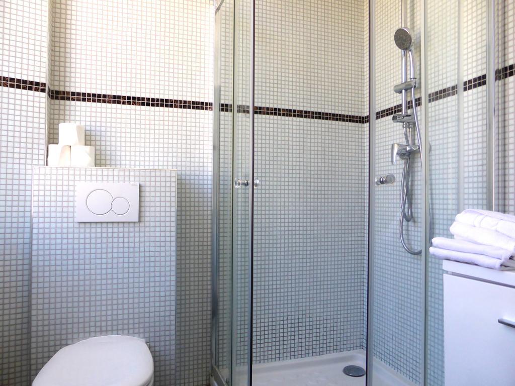 Standard Double Studio,1157517177:JPEG