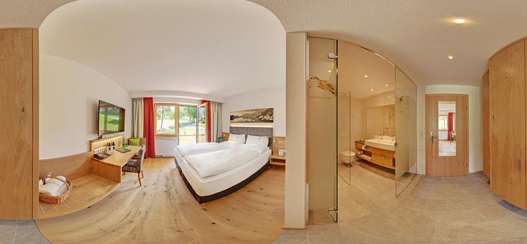 Classic Double Room,322360411:JPEG