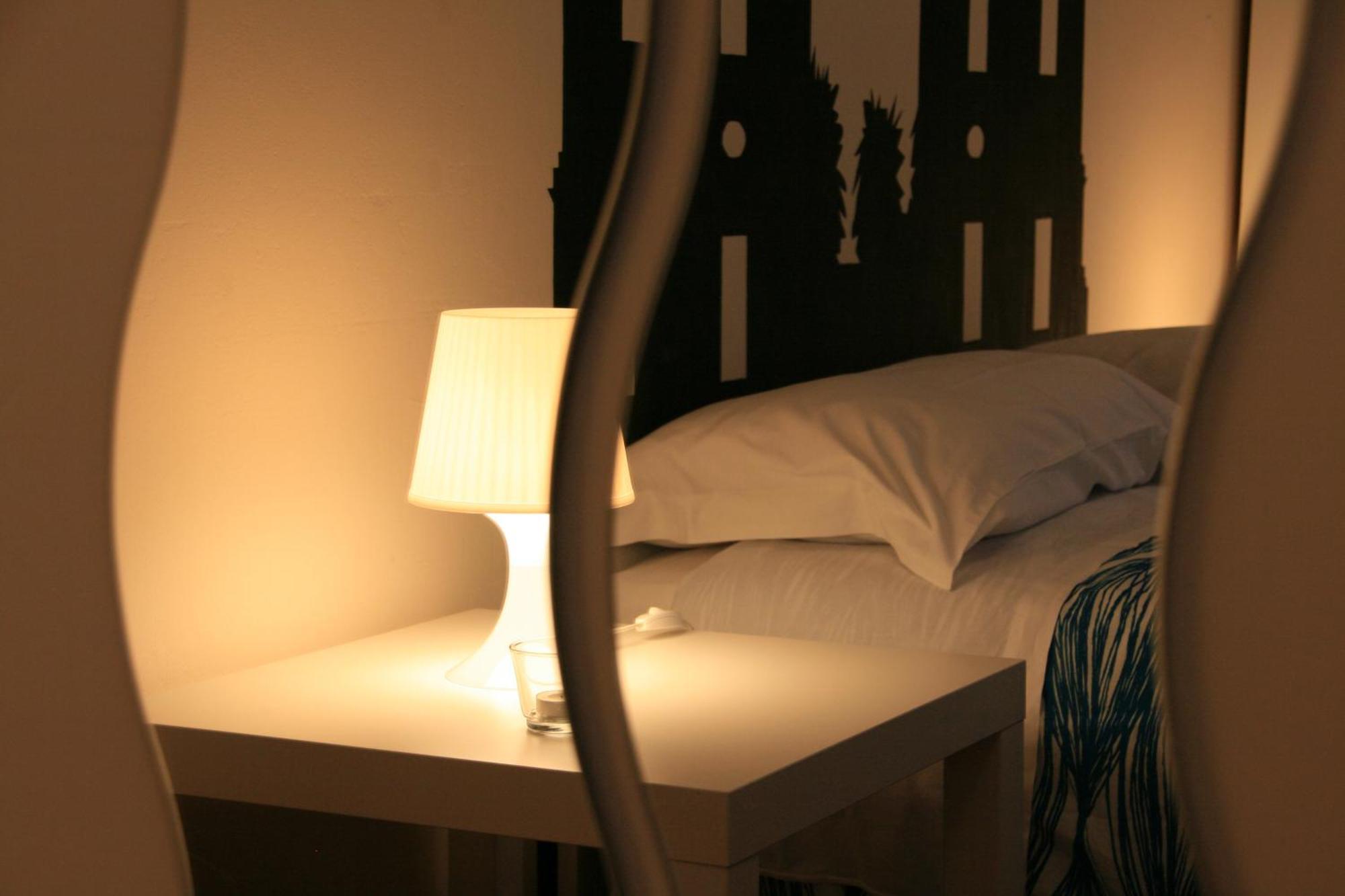 Standard Double Room with Shared Bathroom,642717648:JPEG