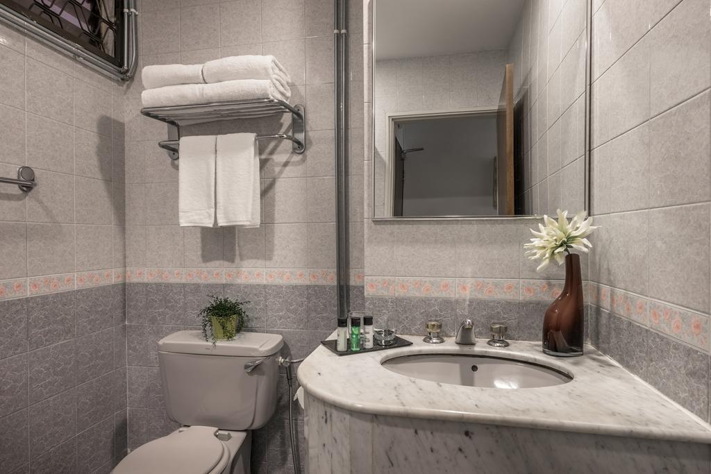Superior Two-Bedroom Suite (3 Persons)
