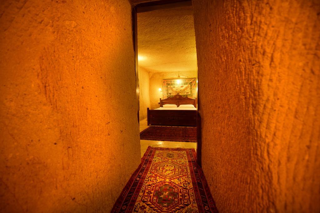 Cave Suite,823818497:JPEG