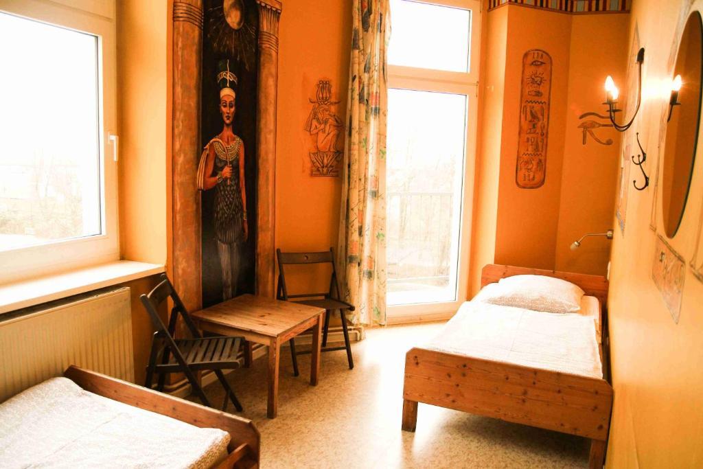 Zweibettzimmer mit Gemeinschaftsbad