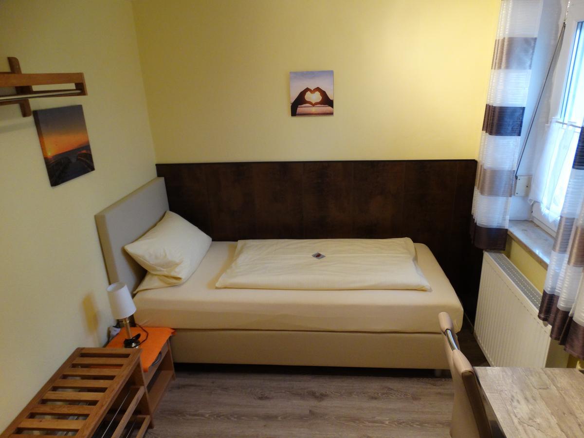 Single Room with Bathroom,1635257677:JPEG
