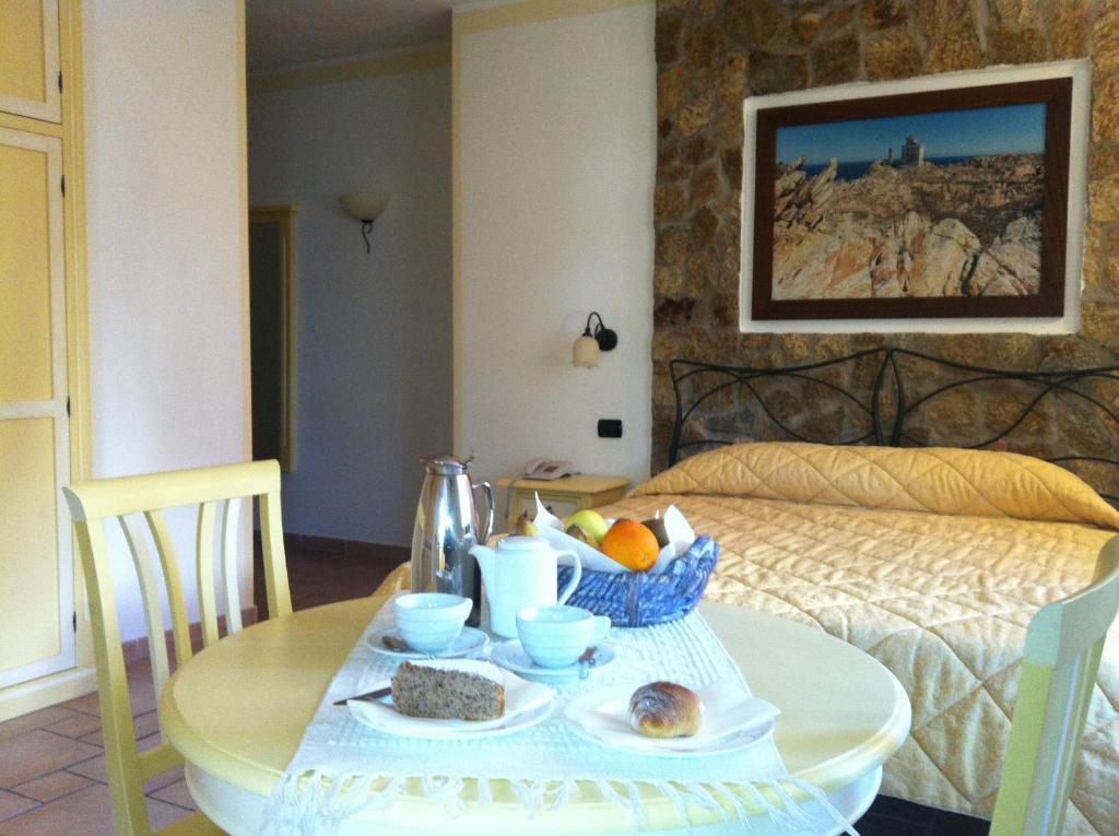 Double or Twin Room,1588496219:JPEG
