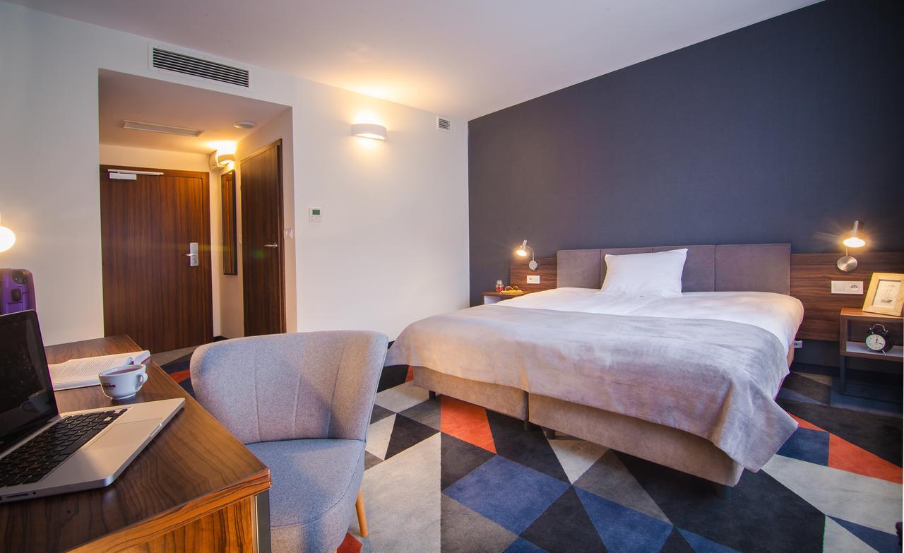 Deluxe Single Room,628250808:JPEG
