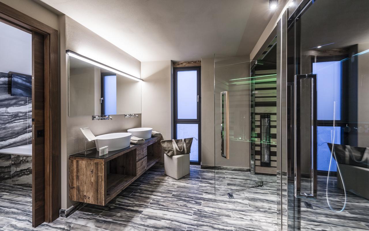 VIP-Suite mit Whirlpool, Türkischem Bad und Sauna