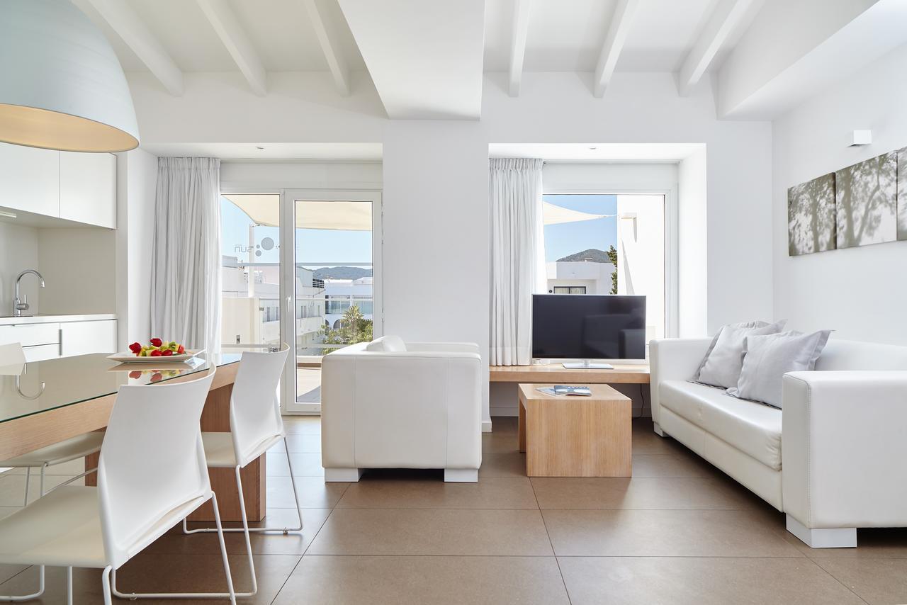 Two-Bedrooms Suite,670201842:JPEG