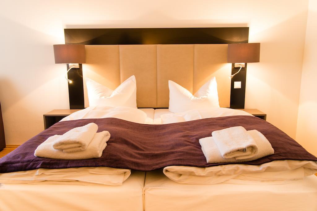 Double or Twin Room,67771298:JPEG