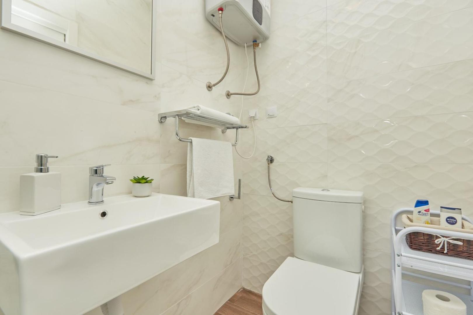 Triple Room,1212364588:JPEG
