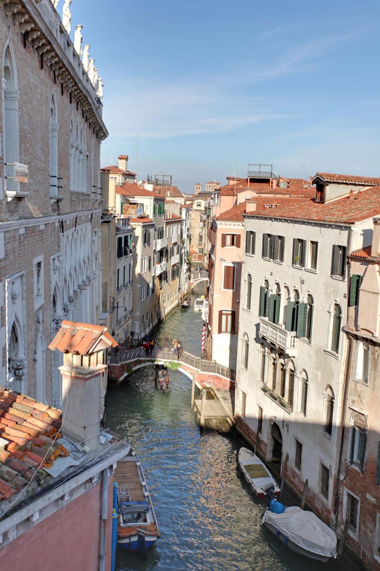 Quadruple Room with Terrace and Canal View,692423112:JPEG