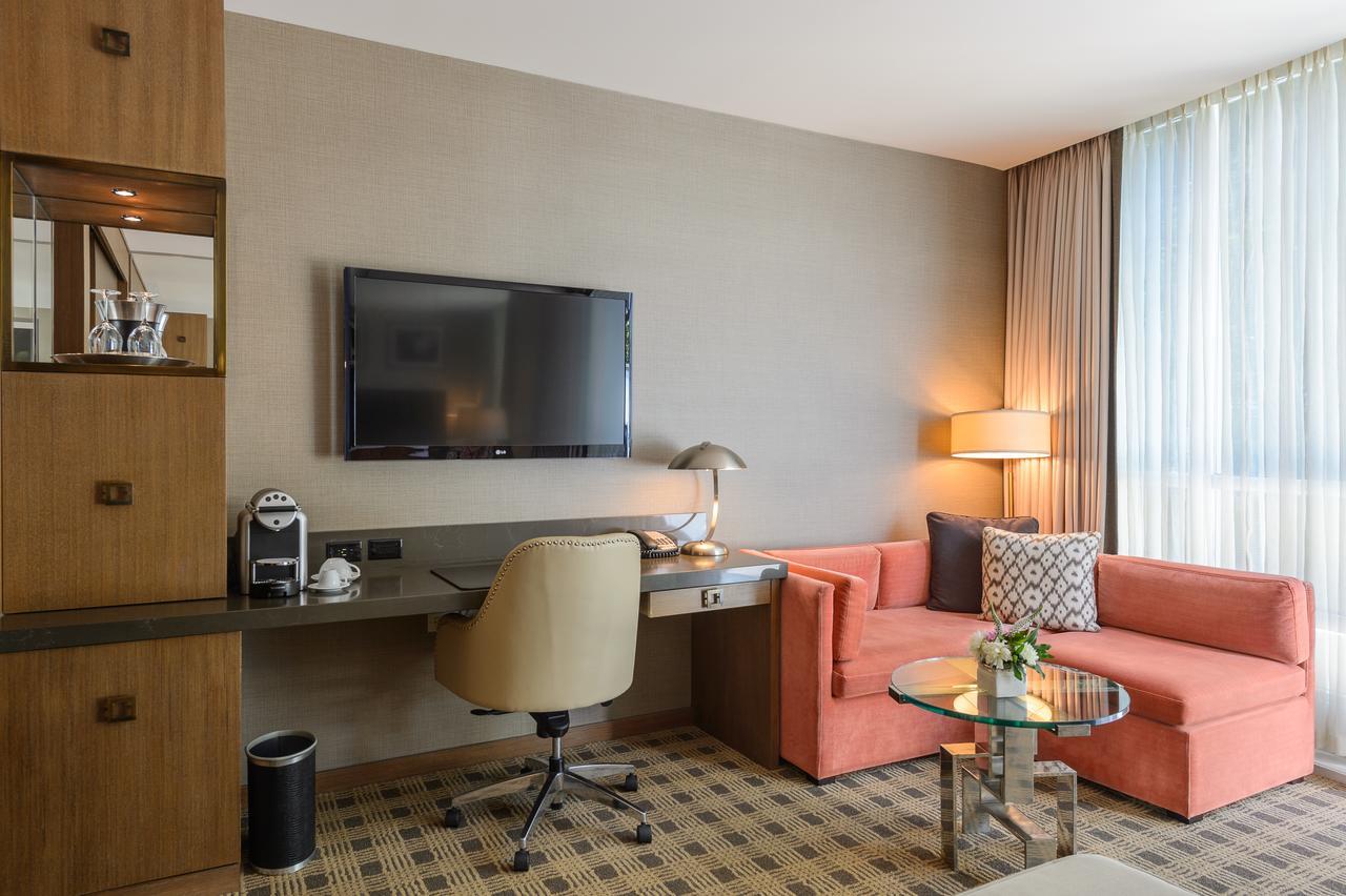 Luxury King Room,1372884380:JPEG