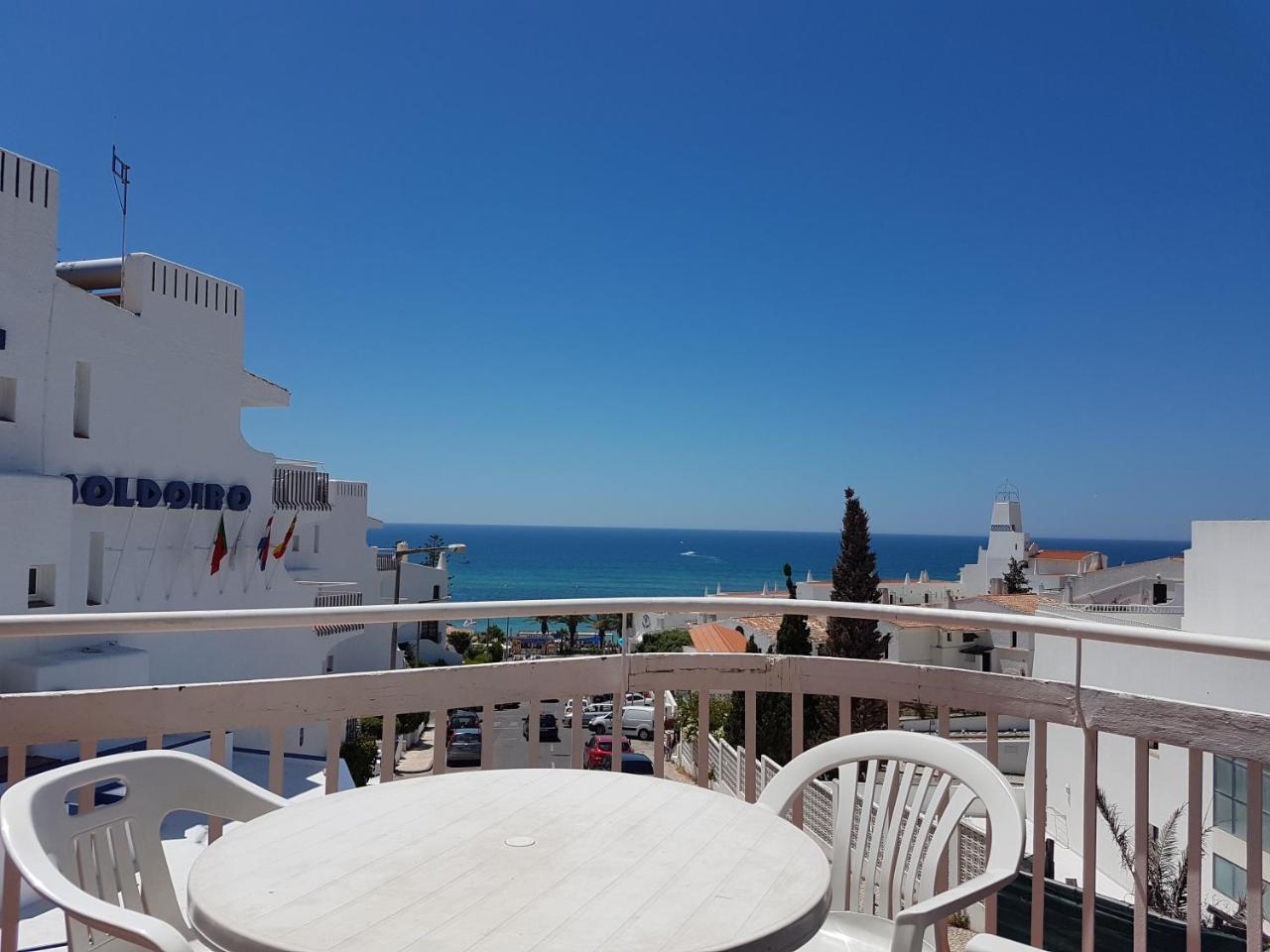 Apartamento de 3 dormitorios con vistas al mar