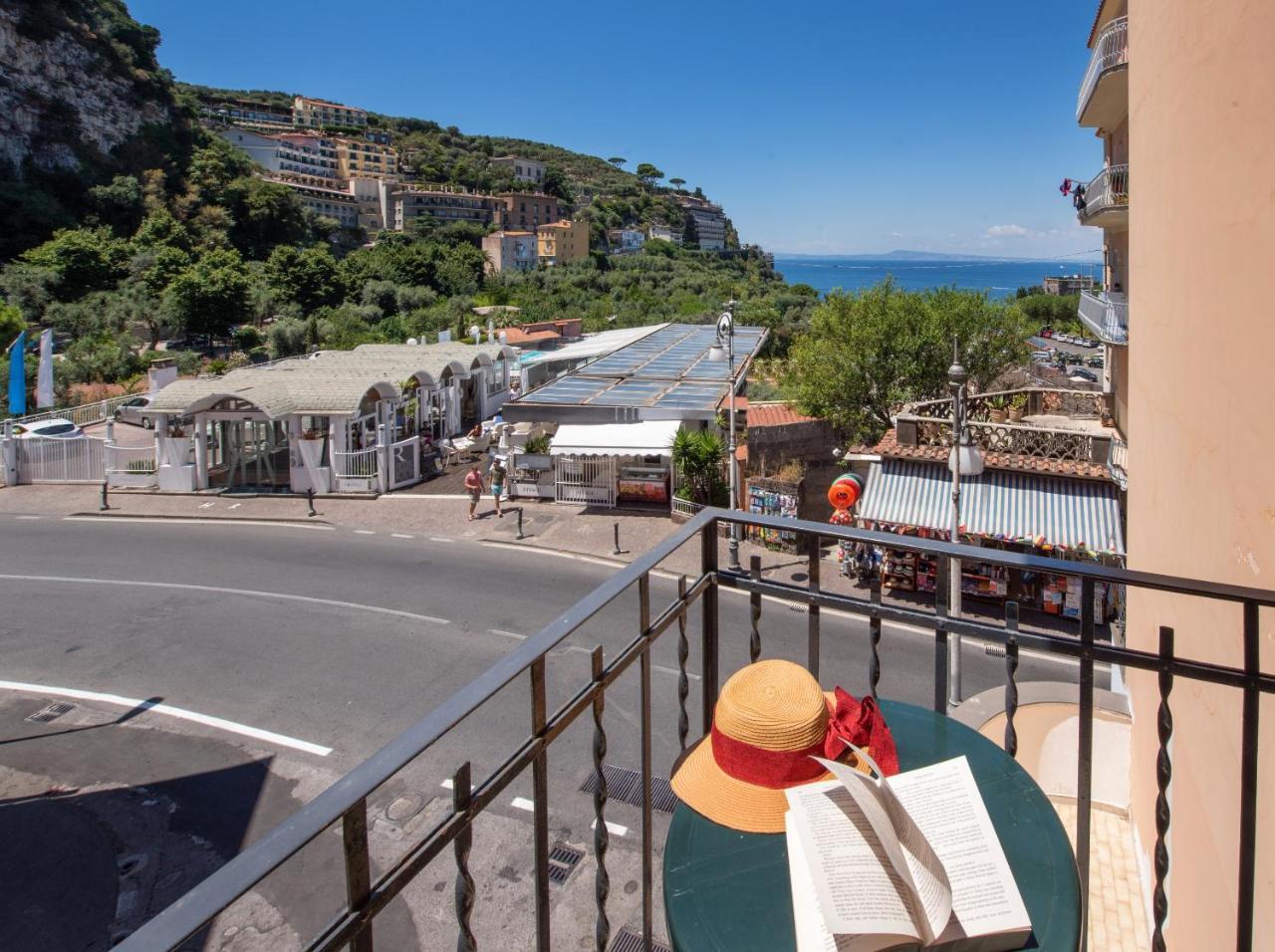 Chambre Double ou Lits Jumeaux avec Balcon