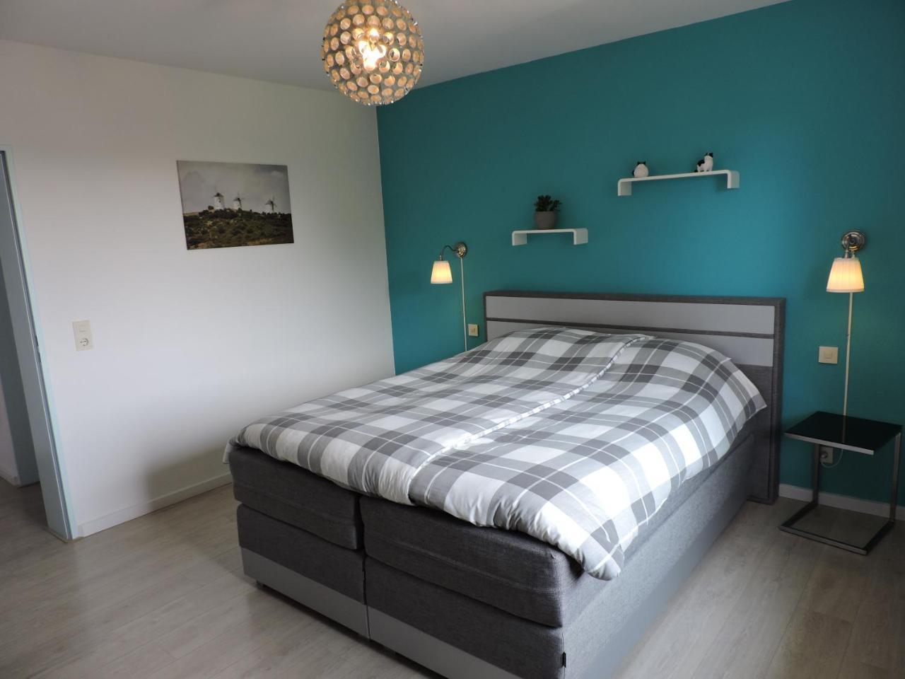 Double Room,143659067:JPEG