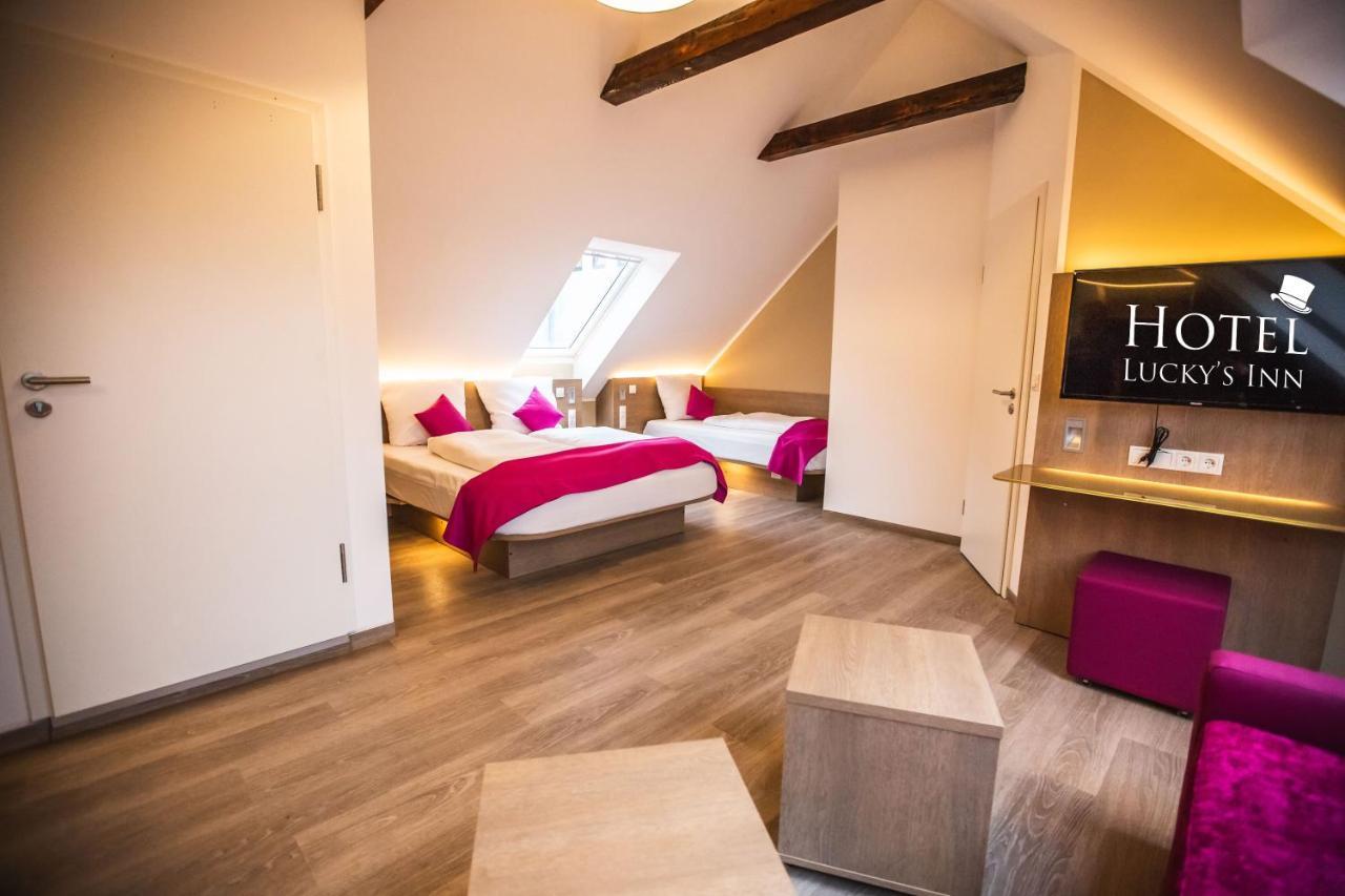 Deluxe Suite,754172221:JPEG