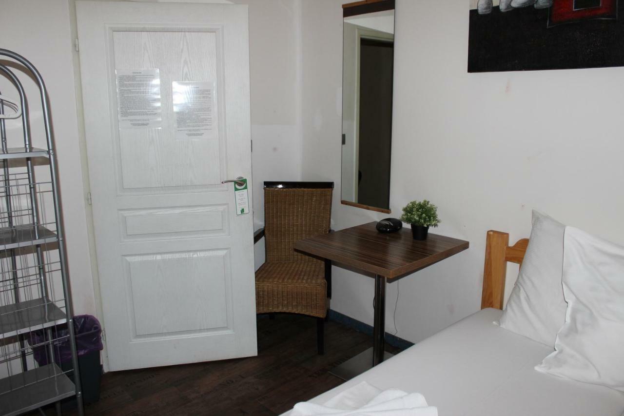 Double or Twin Room with Shower,780030885:JPEG