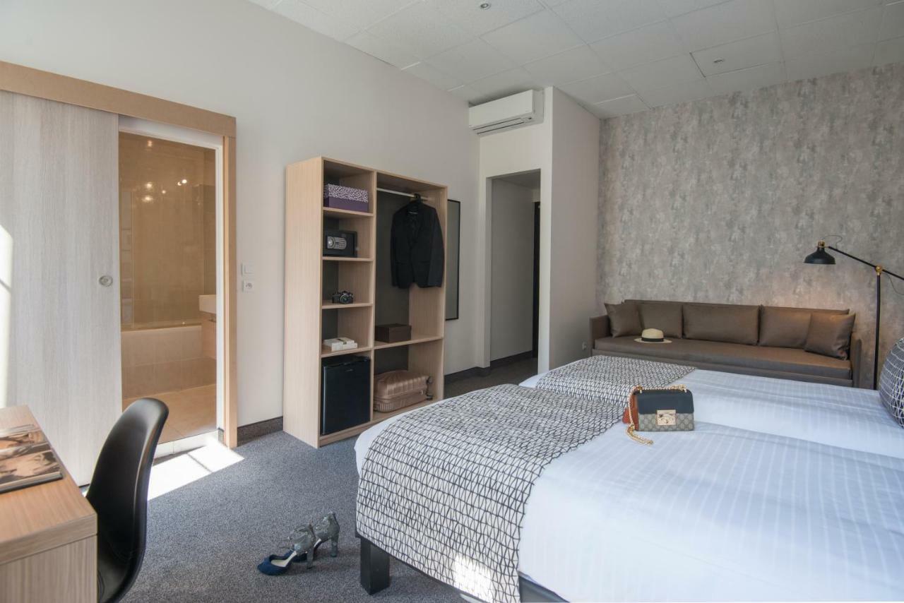 Quadruple Room,785880780:JPEG